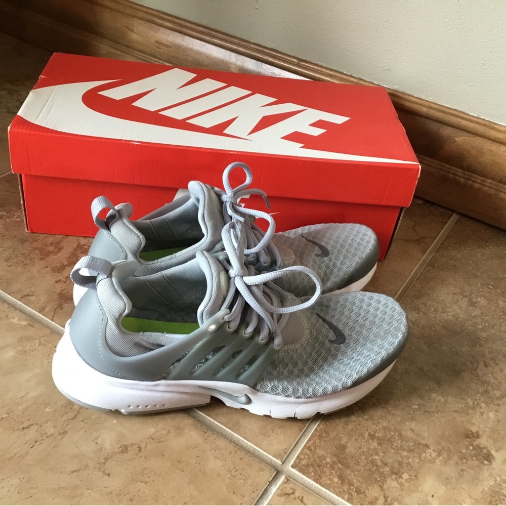Nike Presto Size 7Y